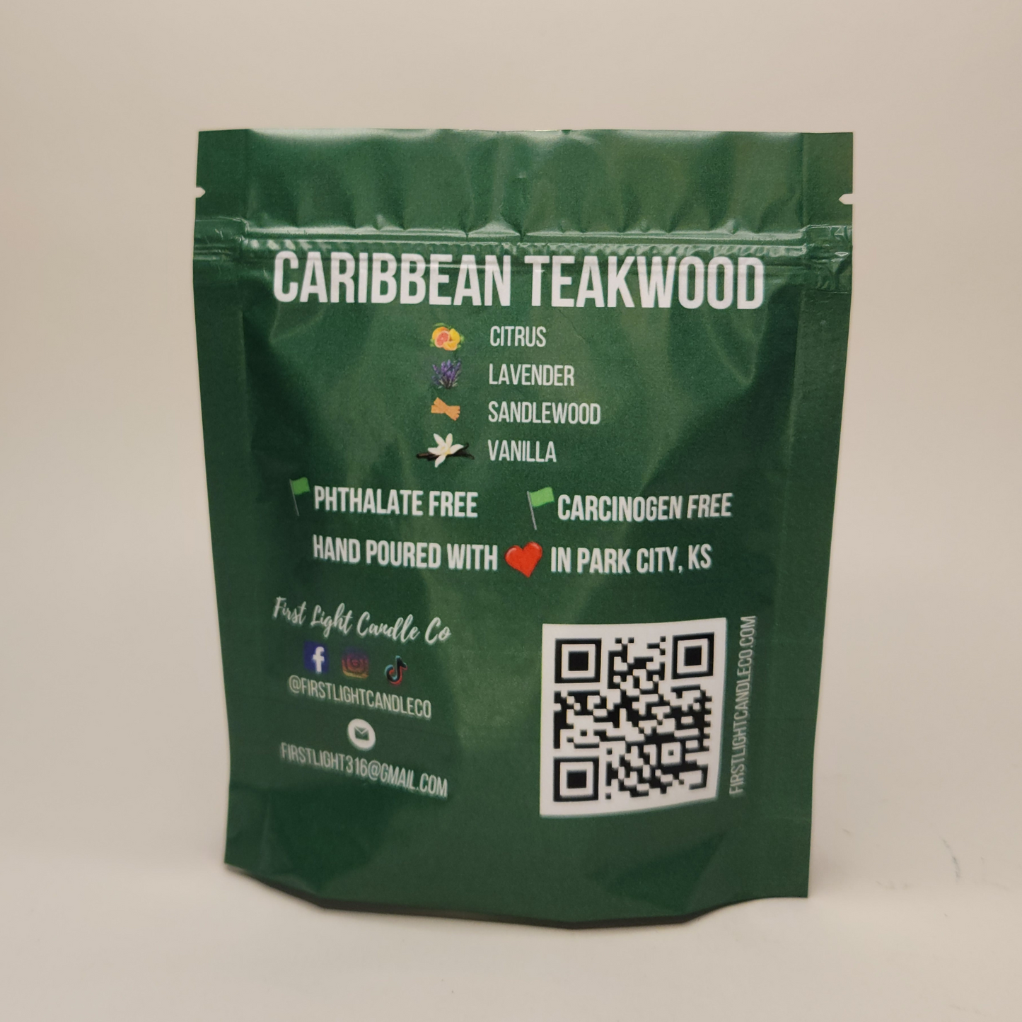 Mini Melts- Caribbean Teakwood 2.5 oz Coconut Soy